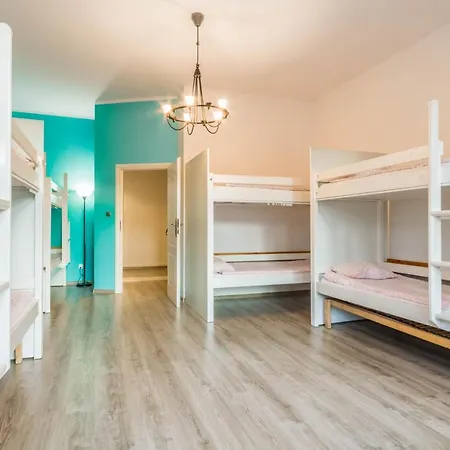 Hostel Dream *
